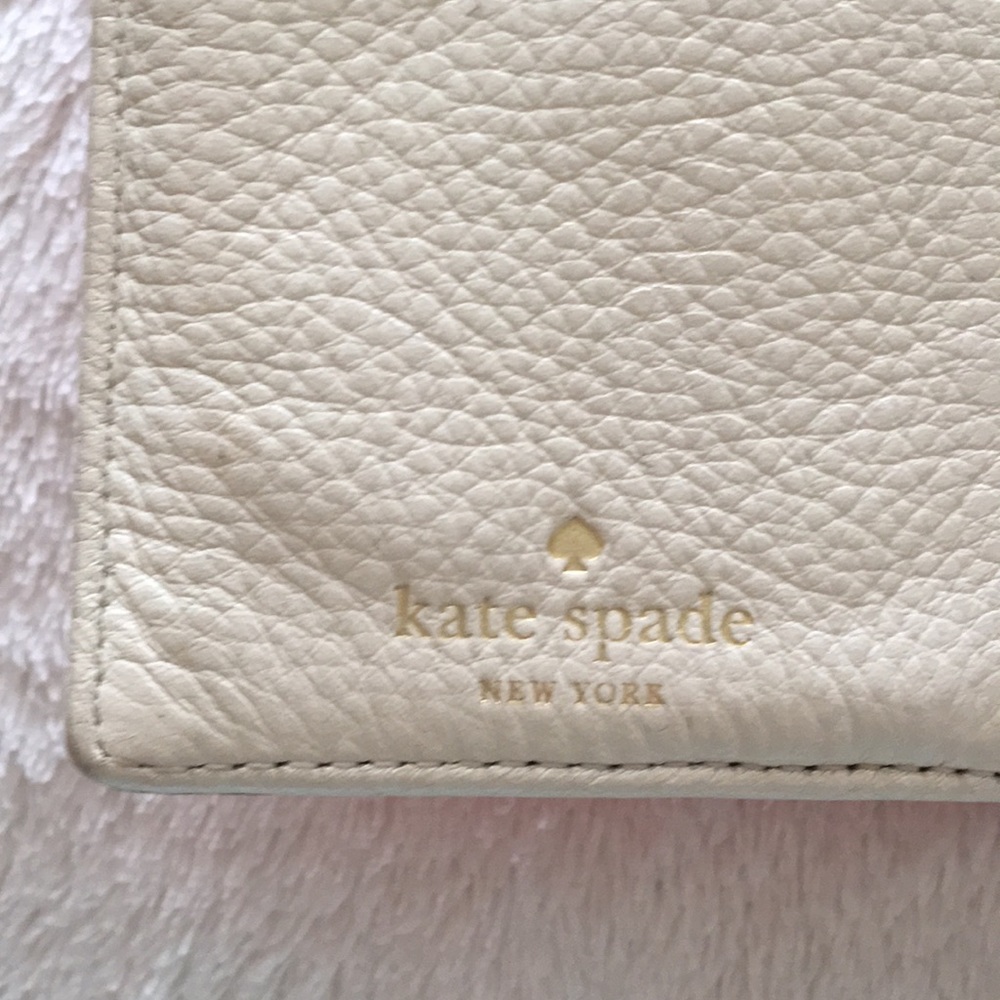 Kate Spade Wallet - Picture 7 of 7
